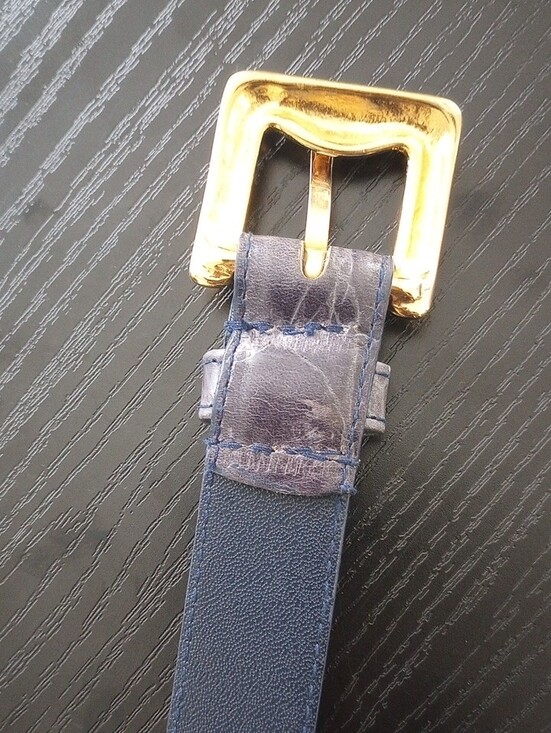 Collectif Genuine Leather Women\'s Navy Belt with Gold Buckle main image 5